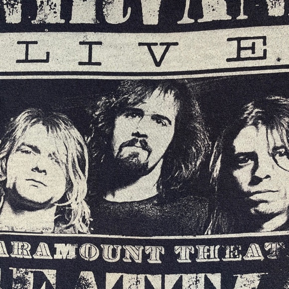 Nirvana Paramount Theatre Halloween 1991 Graphic Tee – Reprint / Bootleg Style - Picture 7 of 11